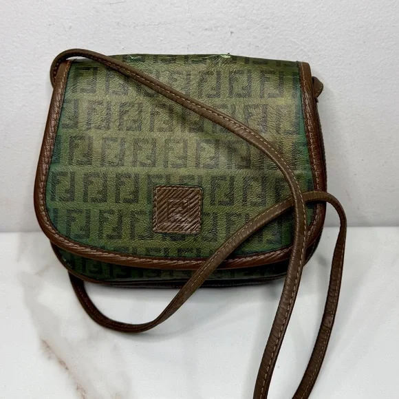 FENDI & LOEWE Bundle @alzysbin Trade - Picture 3 of 16